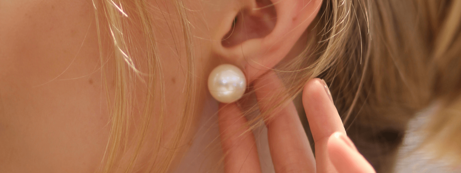 Pearl Studs