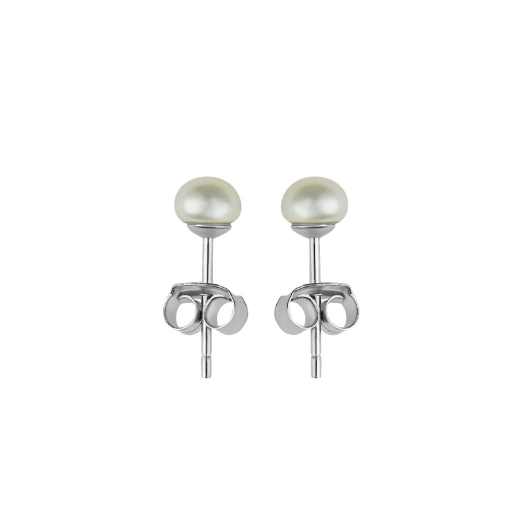 Freshwater Pearl studs.